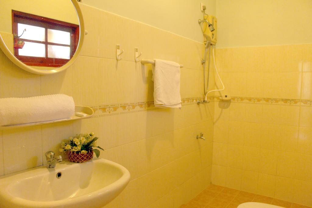 פינאוואלה Green Land Guest House חדר תמונה